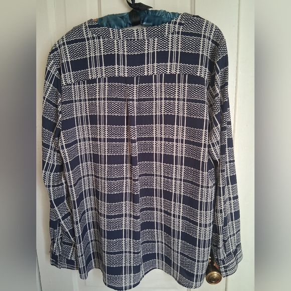 Studio Works Navy and White Plaid Top - Picture 3 of 3